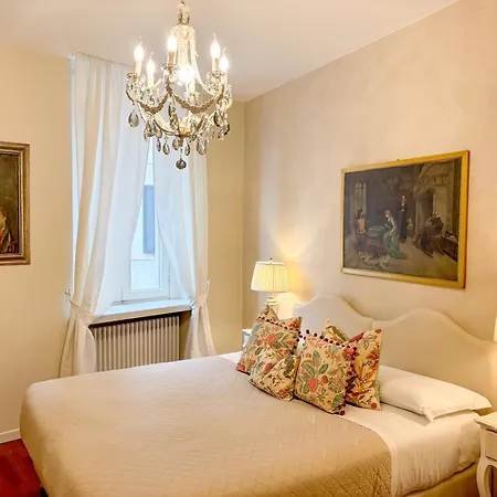 Apartment Palazzo Tiolo Verona