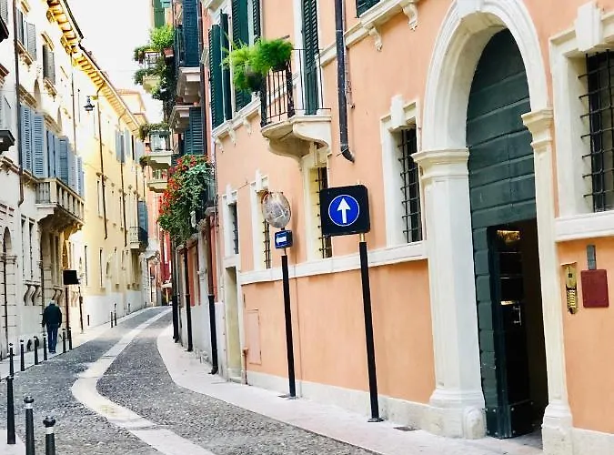 Palazzo Tiolo 아파트